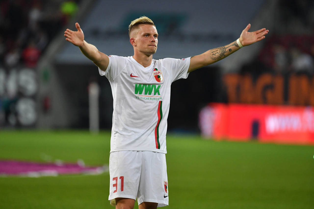 7M比分-日媒：大阪钢巴接近敲定免签32岁前奥格斯堡左后卫菲利普·马克斯